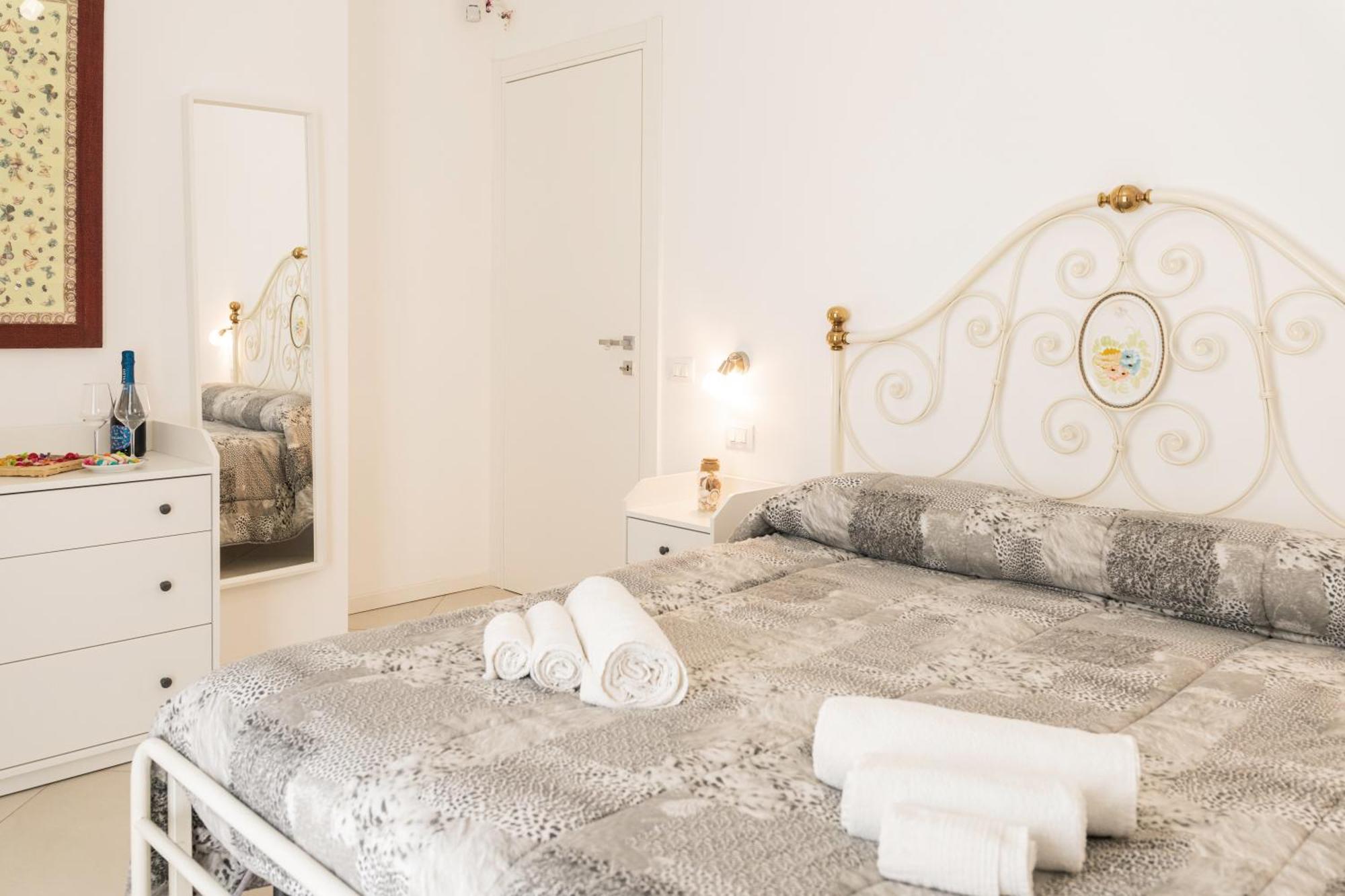Residenza Del Barone Luxury House - Pula, Sardegna Apartamento Exterior foto