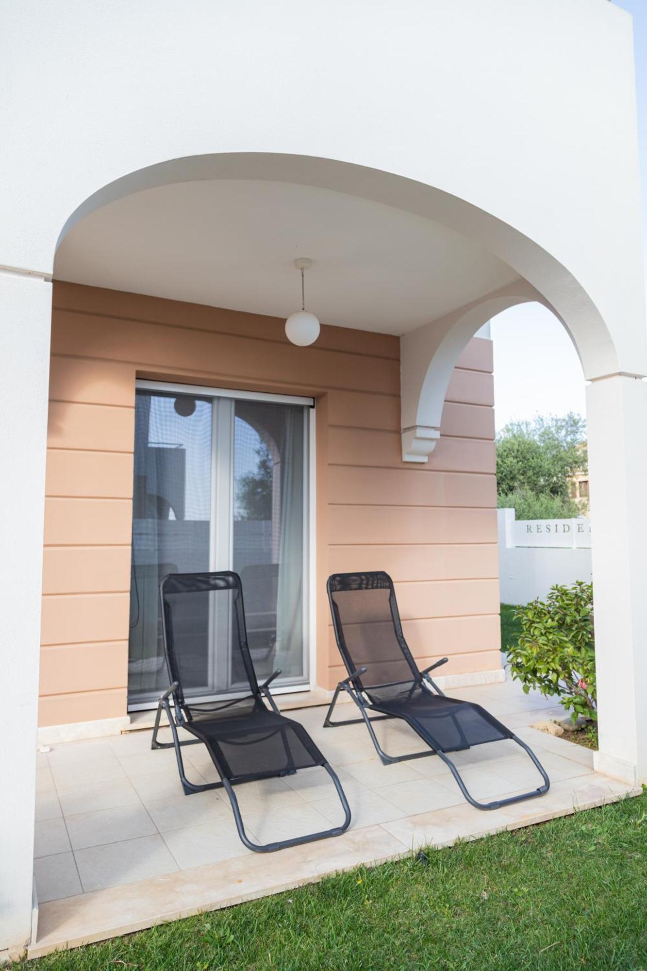 Residenza Del Barone Luxury House - Pula, Sardegna Apartamento Exterior foto