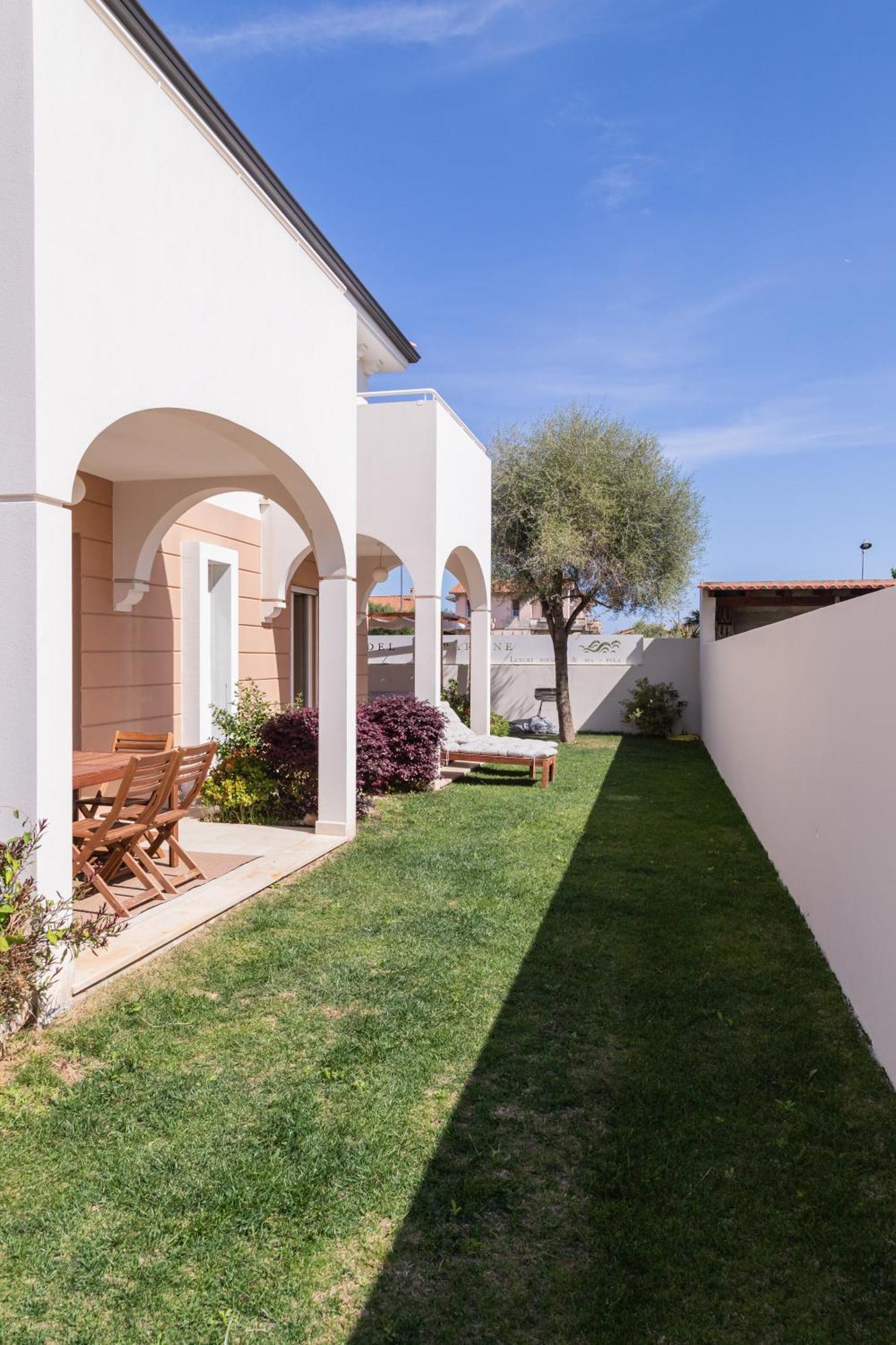 Residenza Del Barone Luxury House - Pula, Sardegna Apartamento Exterior foto